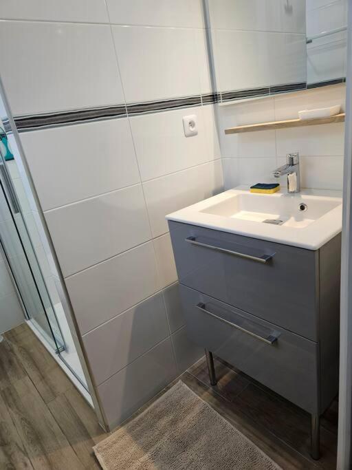 Chez Louise, Appartement T3 A Deux Pas Du Centre Bagneres-de-Luchon Экстерьер фото